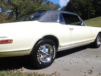Image 7 of 18 of a 1968 MERCURY COUGAR