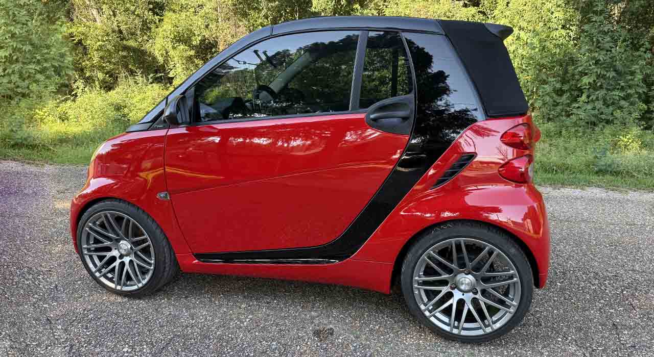 6th Image of a 2012 SMART FORTWO PASSION CABRIO