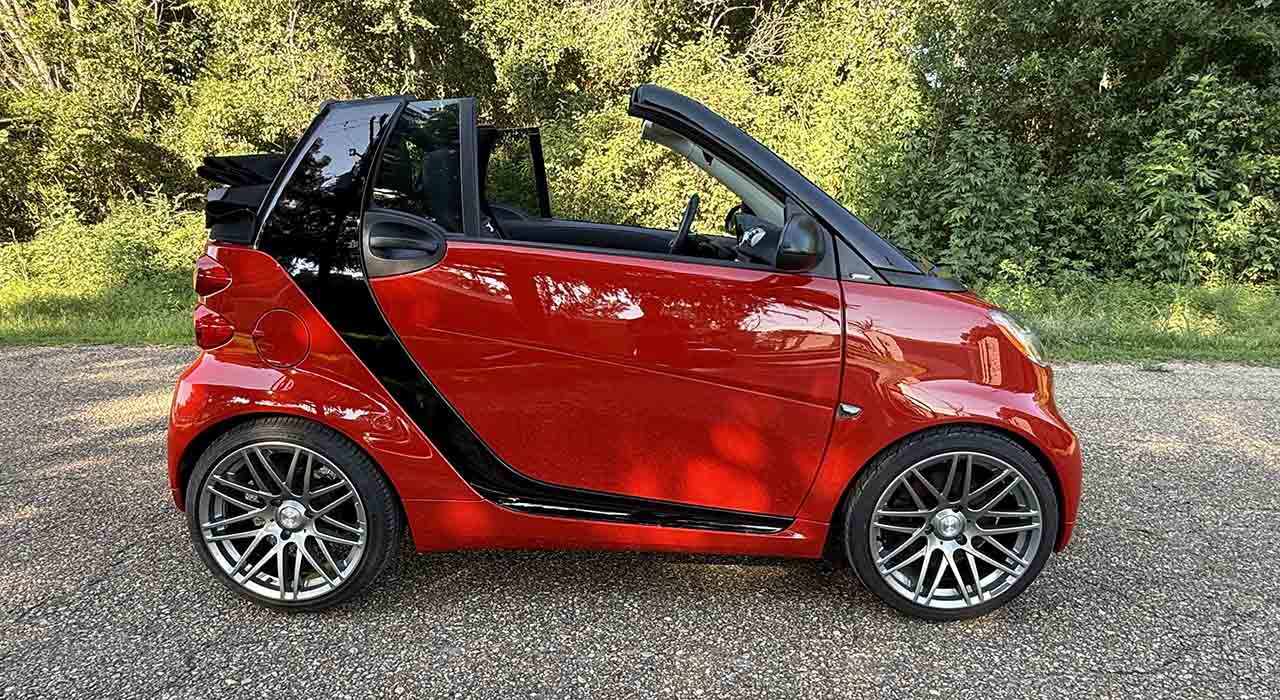 7th Image of a 2012 SMART FORTWO PASSION CABRIO