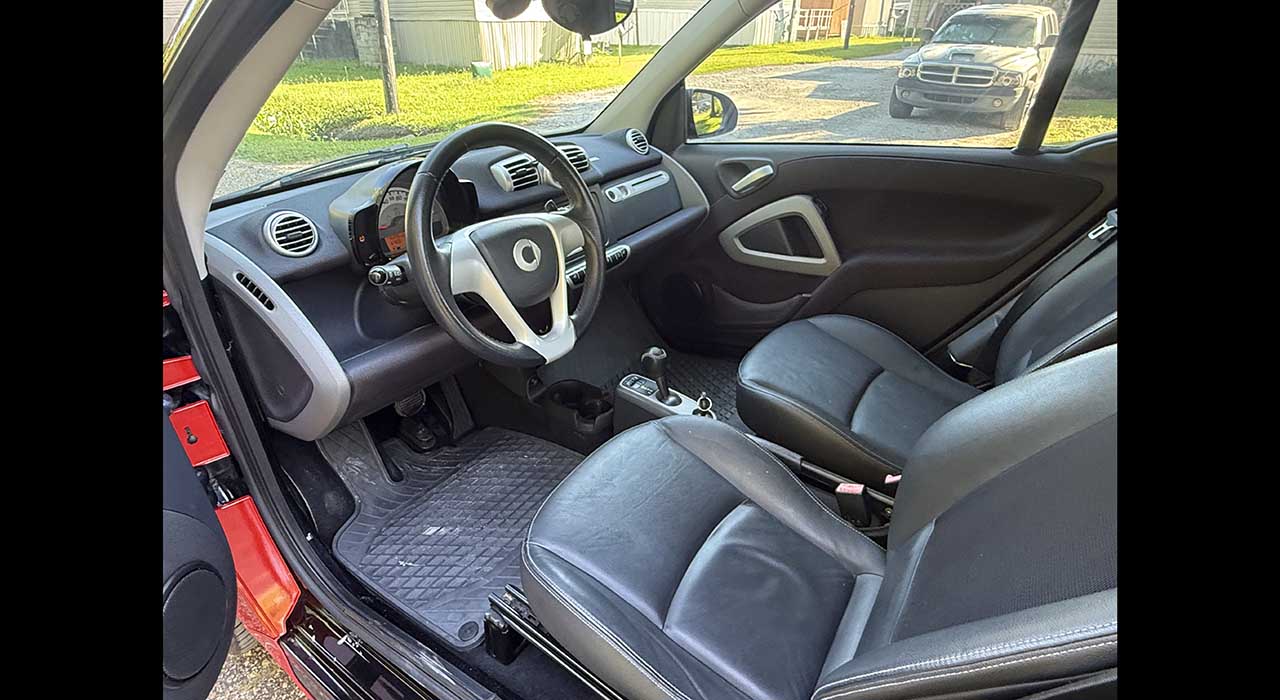 11th Image of a 2012 SMART FORTWO PASSION CABRIO