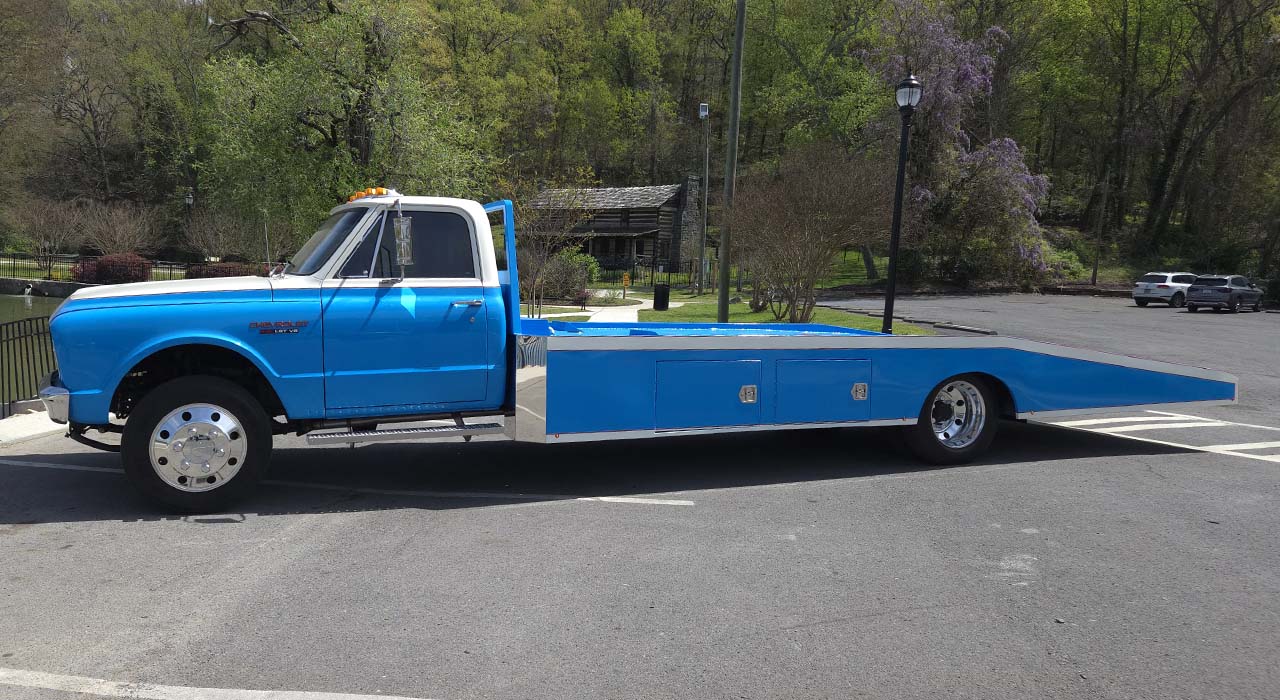 4th Image of a 1967 CHEVROLET C3