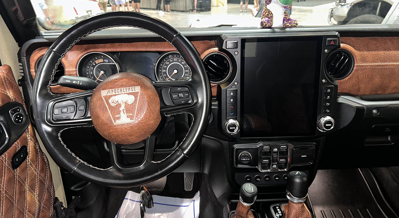 9th Image of a 2021 JEEP GLADIATOR SPORT