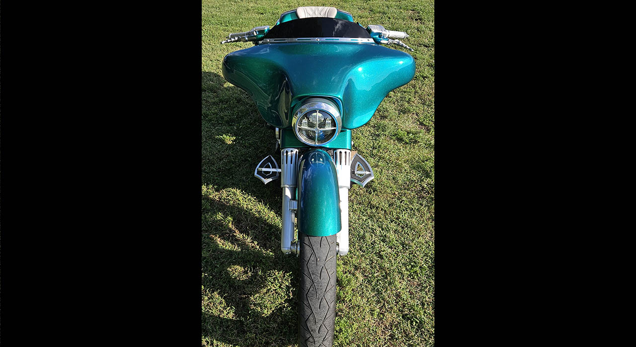 5th Image of a 2008 HARLEY-DAVIDSON FLHX