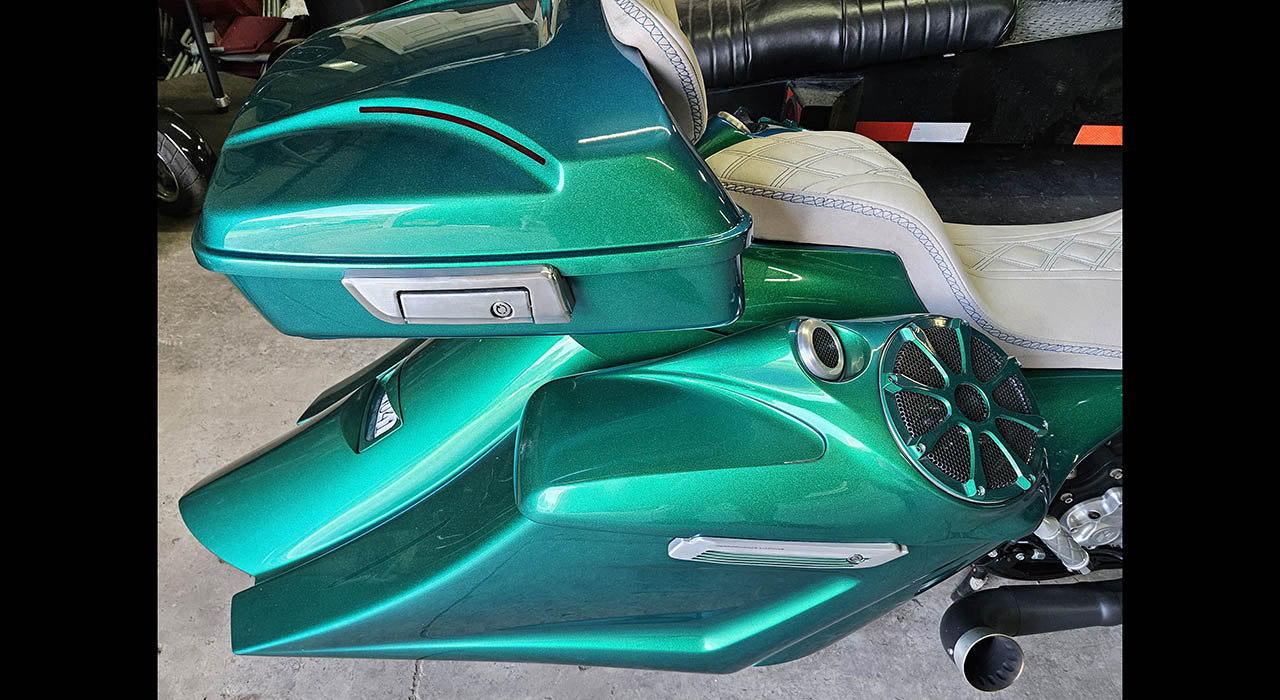 12th Image of a 2008 HARLEY-DAVIDSON FLHX