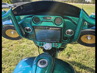 Image 19 of 28 of a 2008 HARLEY-DAVIDSON FLHX