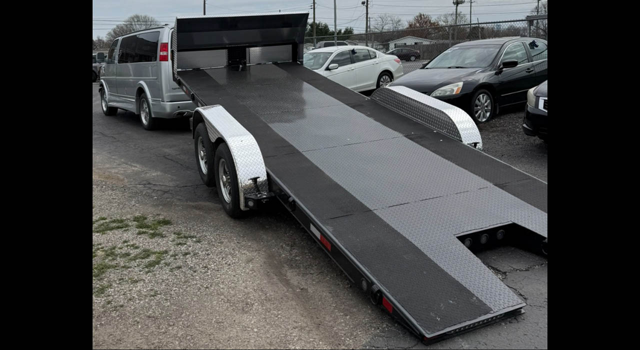 4th Image of a 2026 TRAX MAN. 20'