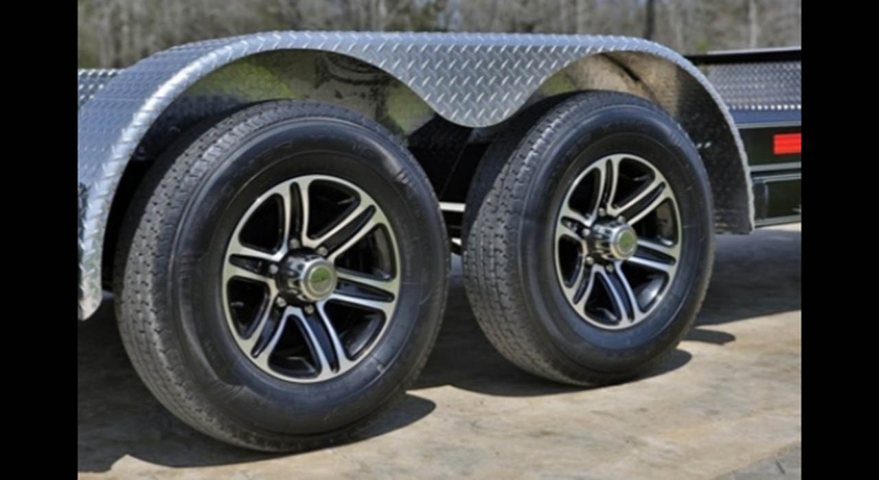 32nd Image of a 2026 TRAX MAN. 20'