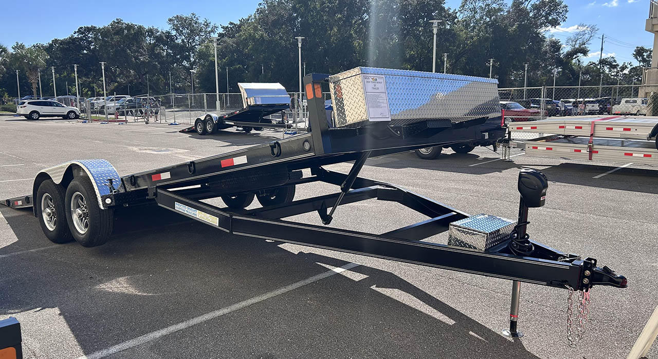 0th Image of a 2026 TRAXX MANUF 22'