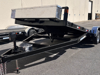 Image 2 of 9 of a 2026 TRAXX MANUF 22'