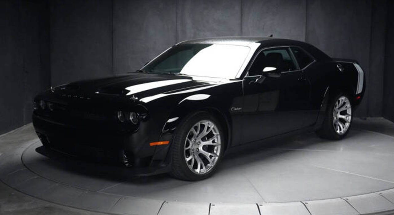 2nd Image of a 2023 DODGE CHALLENGER SRT HELLCAT REDEYE