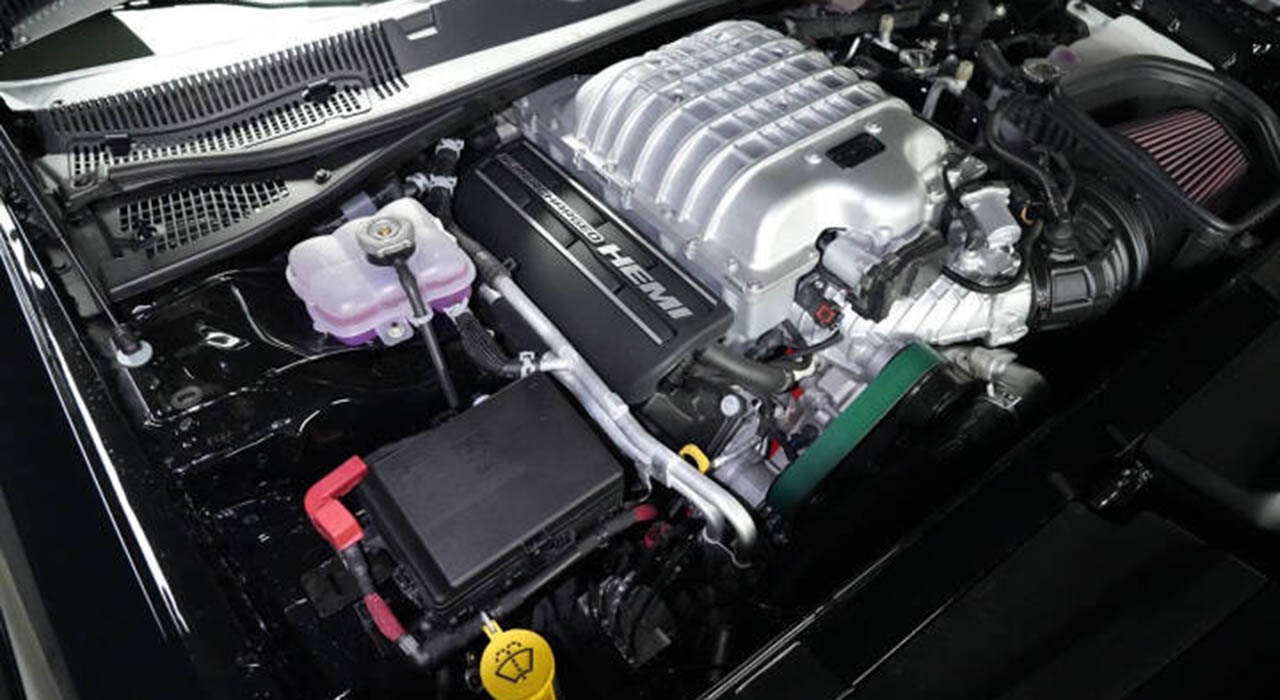 18th Image of a 2023 DODGE CHALLENGER SRT HELLCAT REDEYE