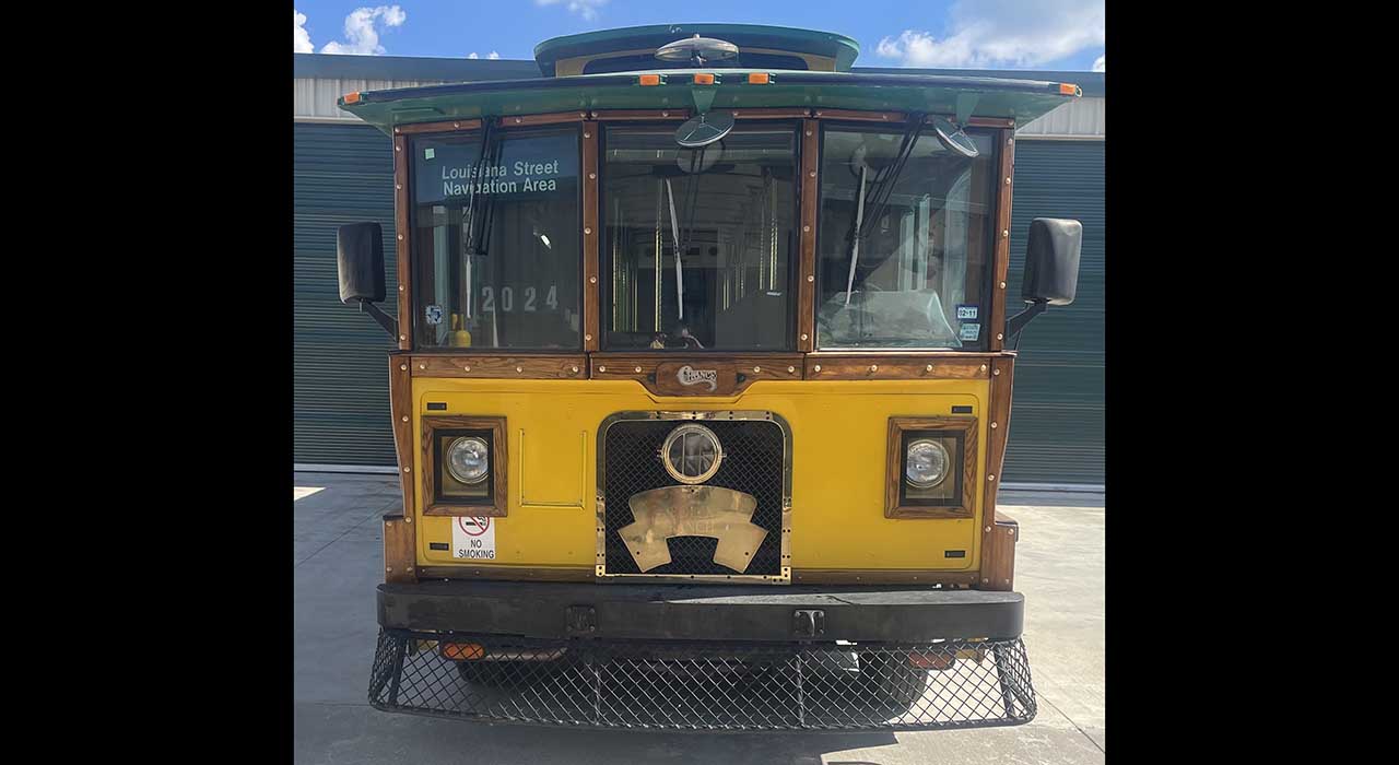 3rd Image of a 1998 CHANCE TROLLEY