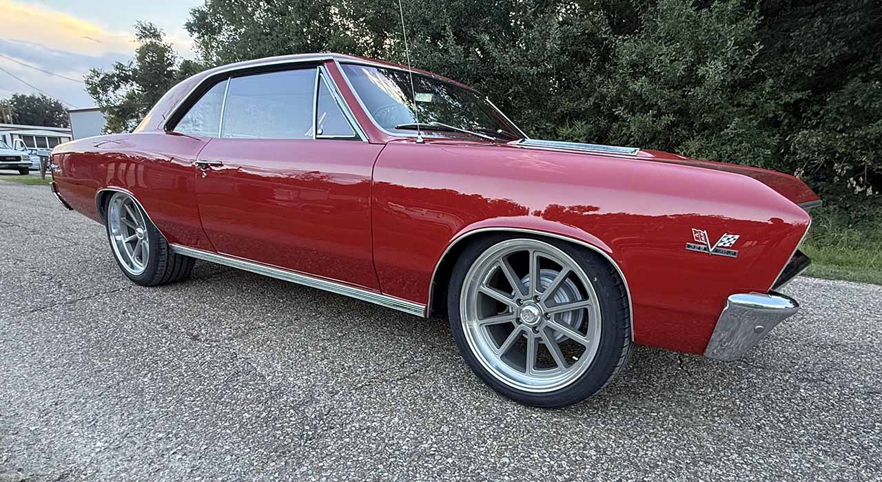 2nd Image of a 1967 CHEVROLET CHEVELLE BBC