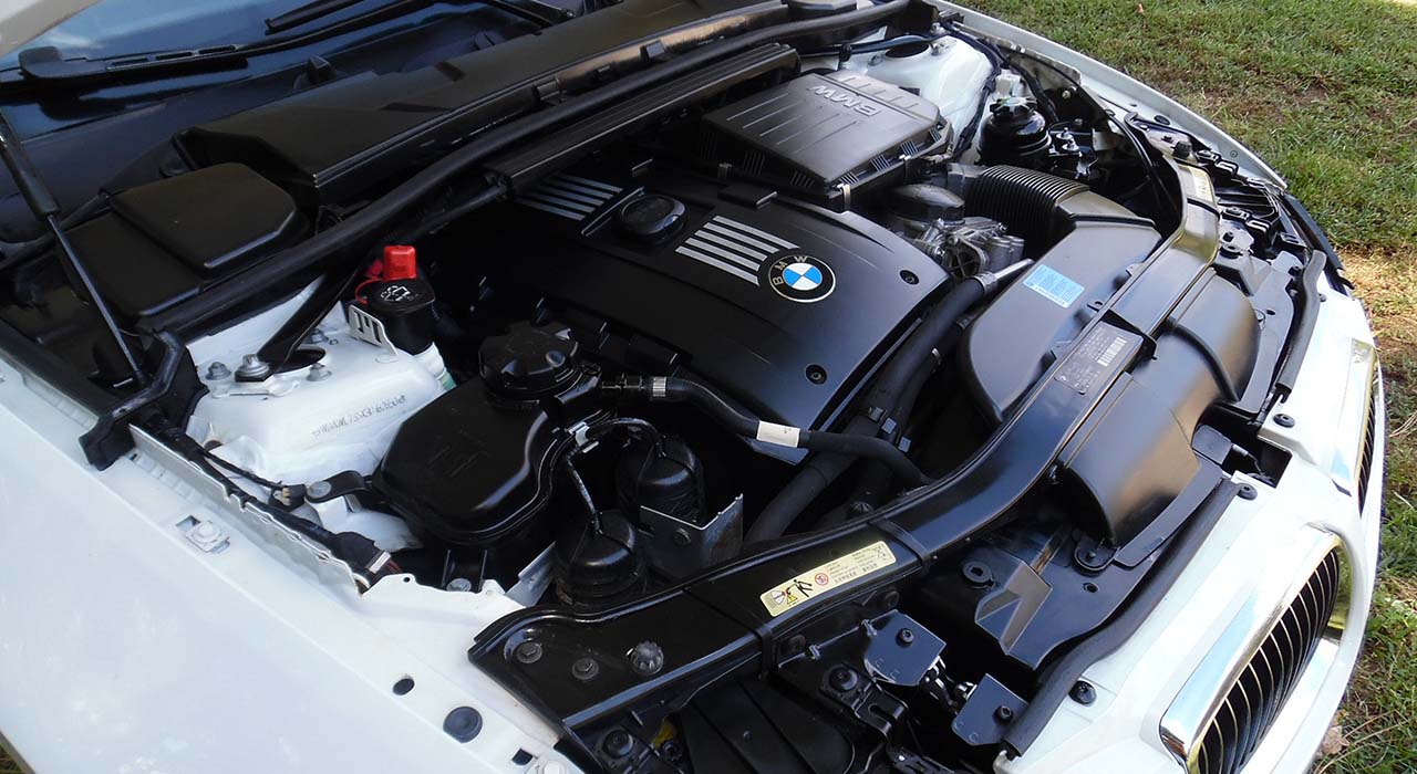 17th Image of a 2009 BMW 3 SERIES 335I