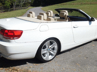 Image 7 of 18 of a 2009 BMW 3 SERIES 335I