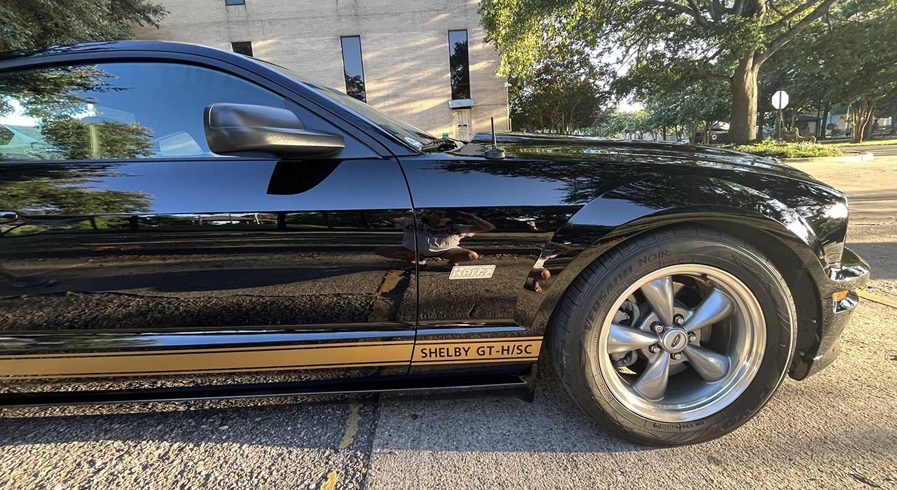 5th Image of a 2006 FORD SHELBY HERTZ