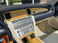 Image 5 of 7 of a 2003 LEXUS SC 430