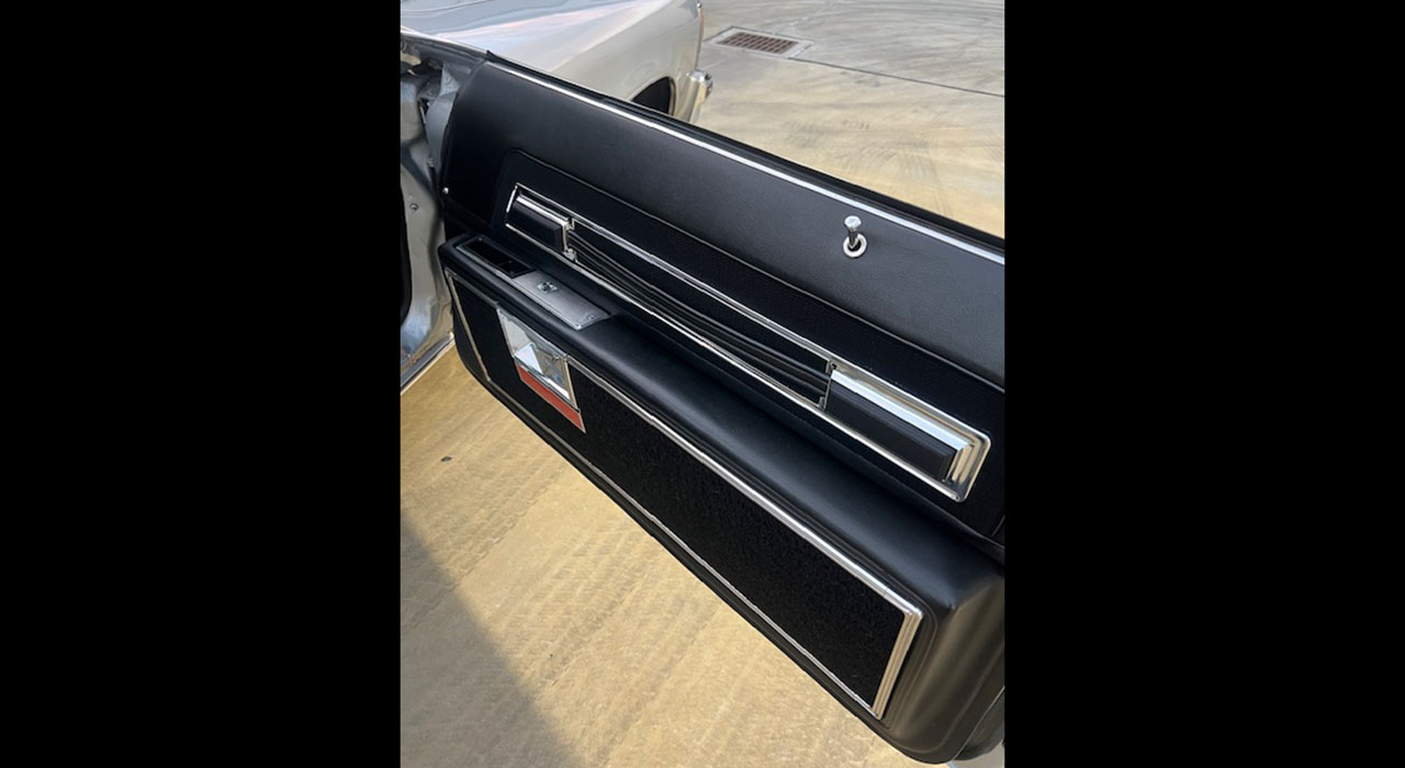 13th Image of a 1976 OLDSMOBILE 98