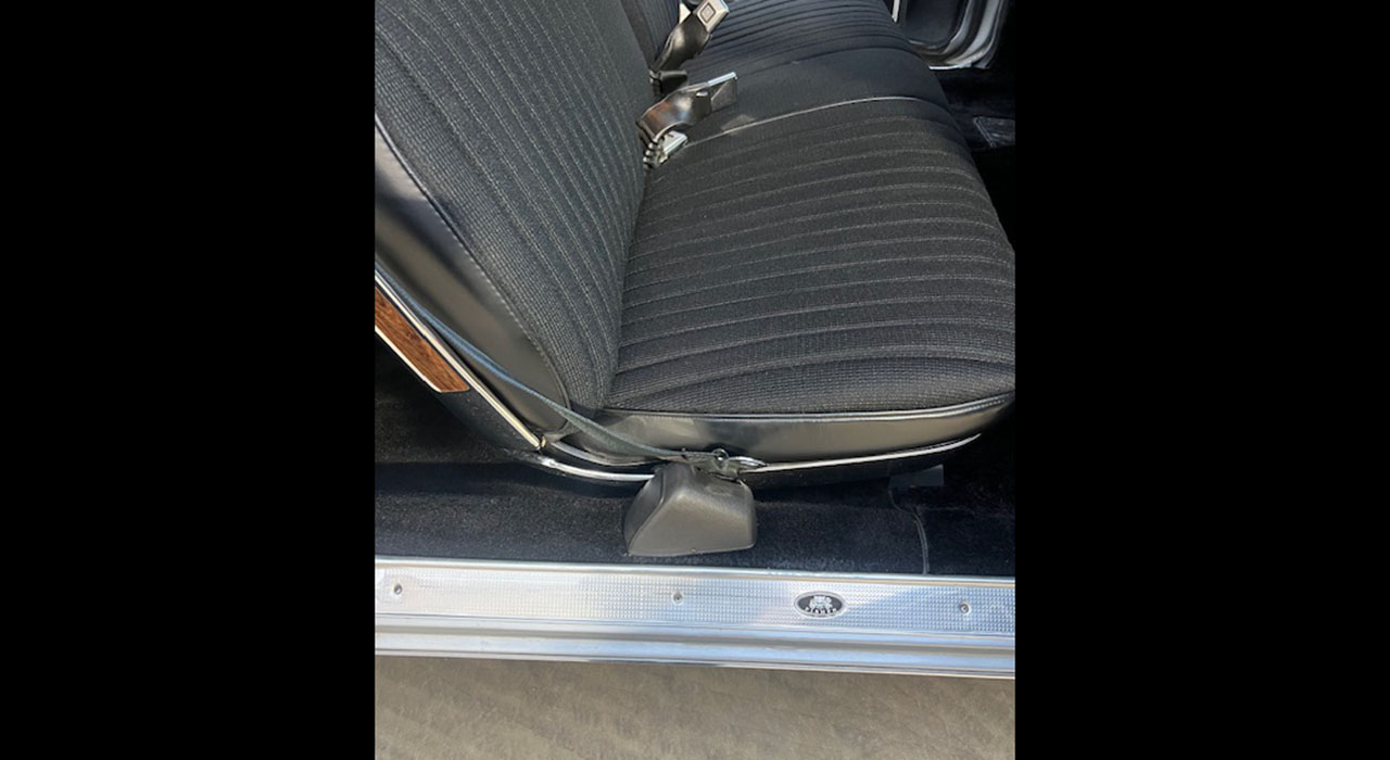 14th Image of a 1976 OLDSMOBILE 98