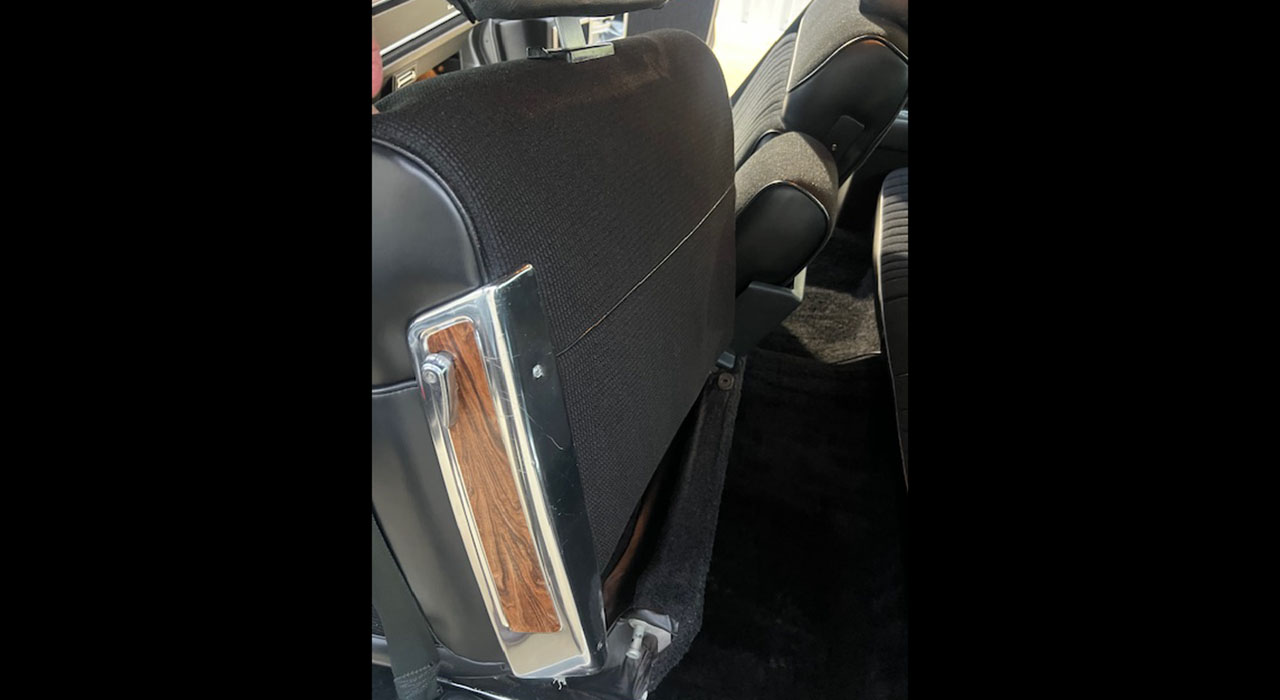 23rd Image of a 1976 OLDSMOBILE 98