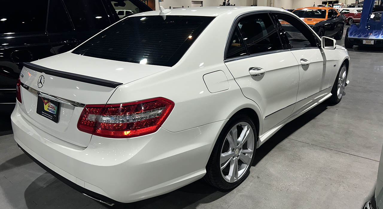 1st Image of a 2012 MERCEDES E-CLASS E350