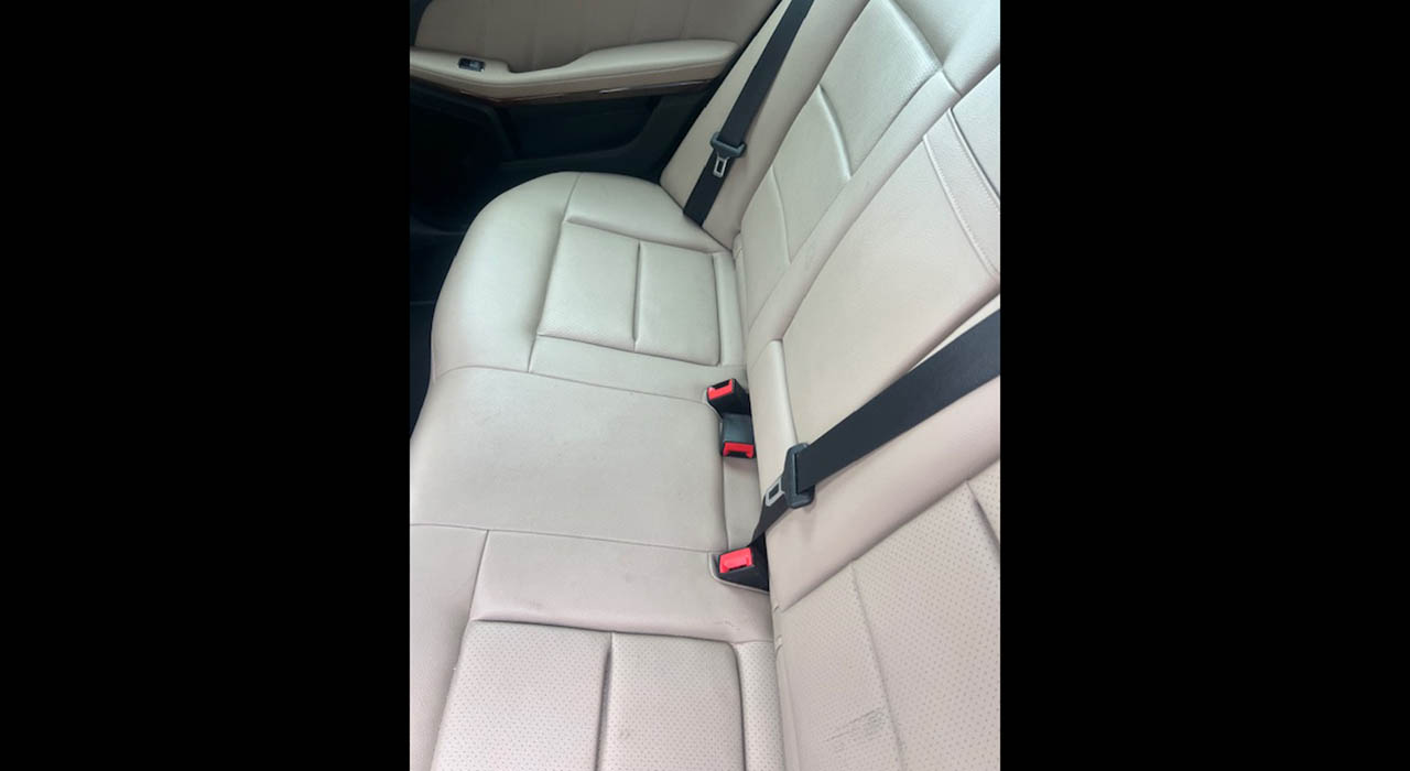 19th Image of a 2012 MERCEDES E-CLASS E350