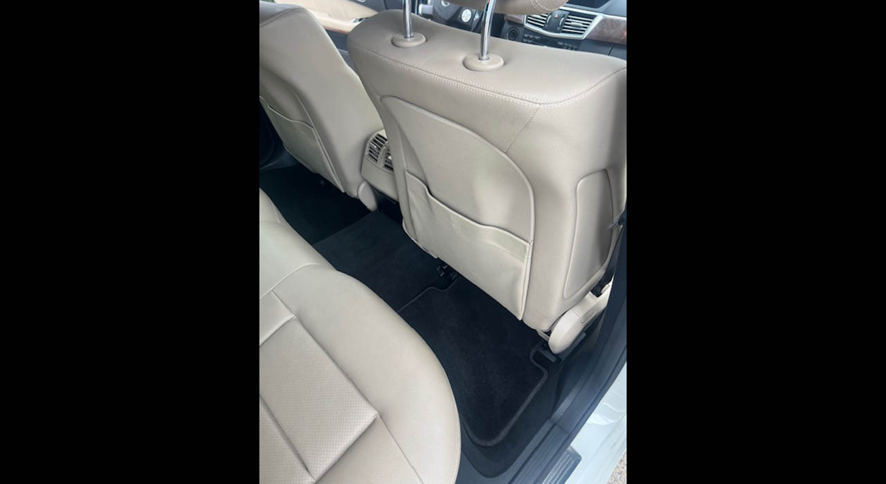 24th Image of a 2012 MERCEDES E-CLASS E350