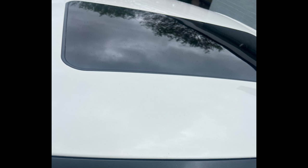 26th Image of a 2012 MERCEDES E-CLASS E350