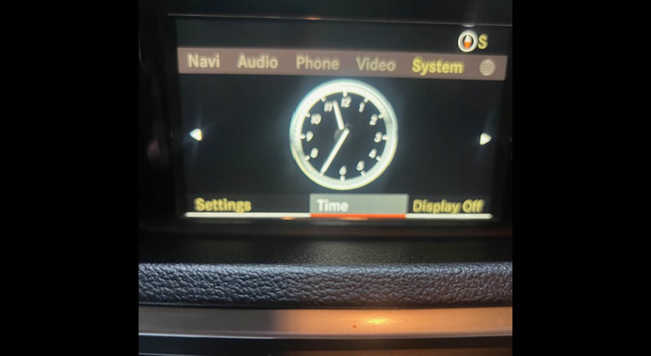 28th Image of a 2012 MERCEDES E-CLASS E350