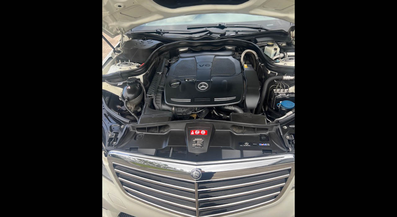 30th Image of a 2012 MERCEDES E-CLASS E350