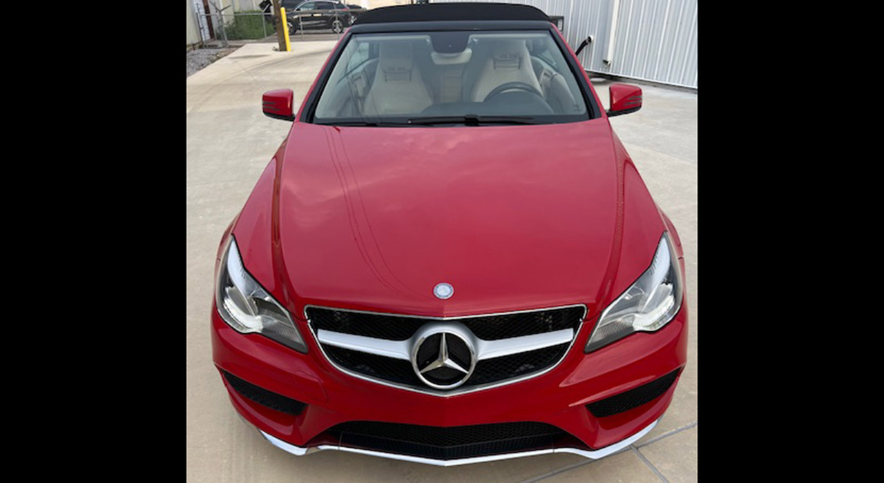 2nd Image of a 2016 MERCEDES E CLASS