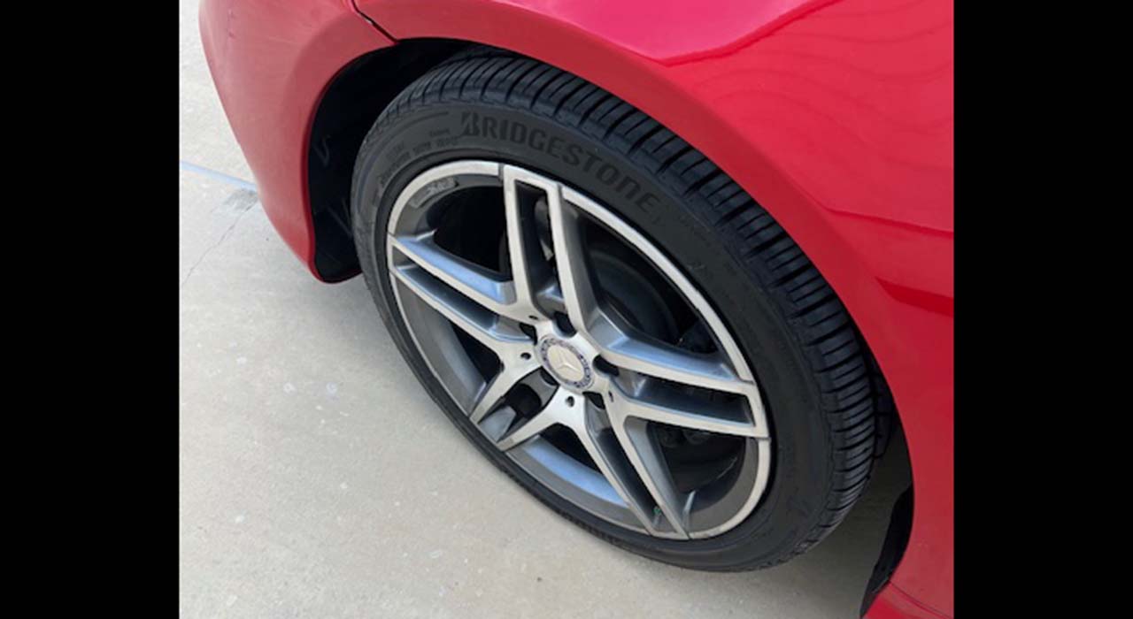 4th Image of a 2016 MERCEDES E CLASS