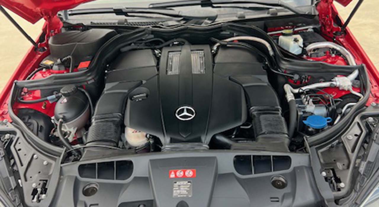 13th Image of a 2016 MERCEDES E CLASS