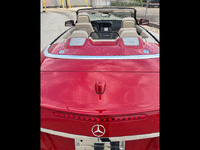 Image 8 of 14 of a 2016 MERCEDES E CLASS