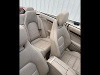 Image 12 of 14 of a 2016 MERCEDES E CLASS