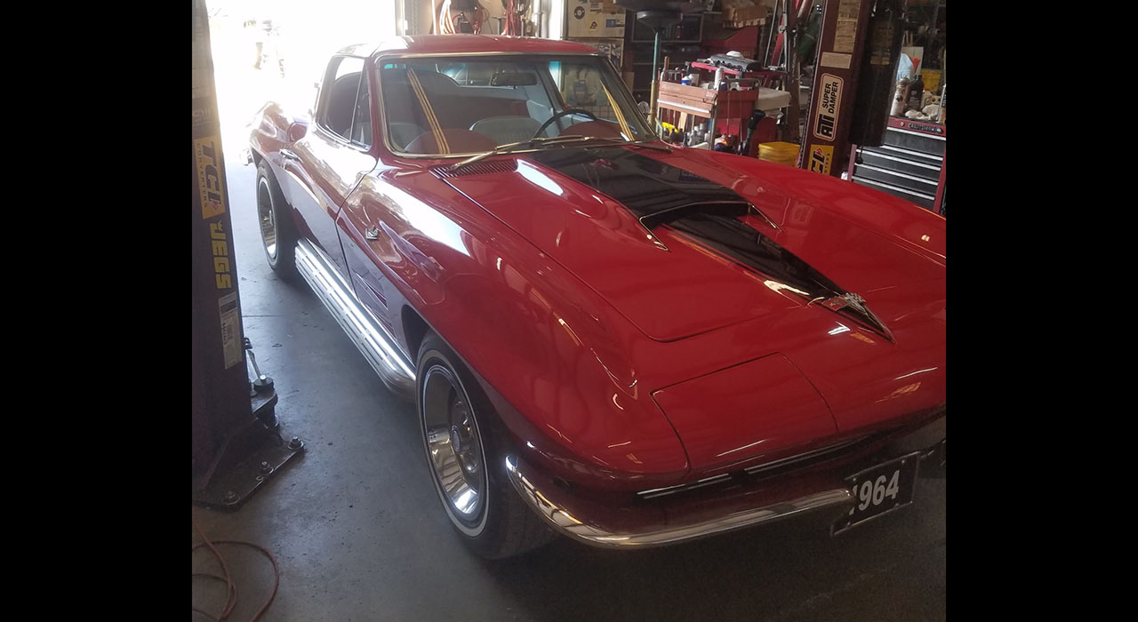 1st Image of a 1964 CHEVROLET CORVETTE