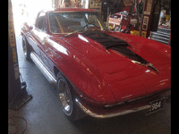 Image 2 of 6 of a 1964 CHEVROLET CORVETTE