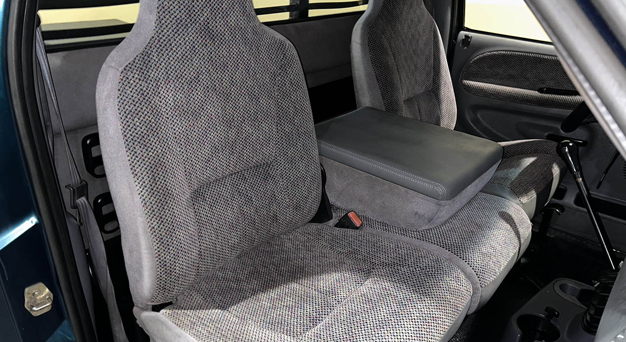 13th Image of a 1998 DODGE RAM PICKUP 3500