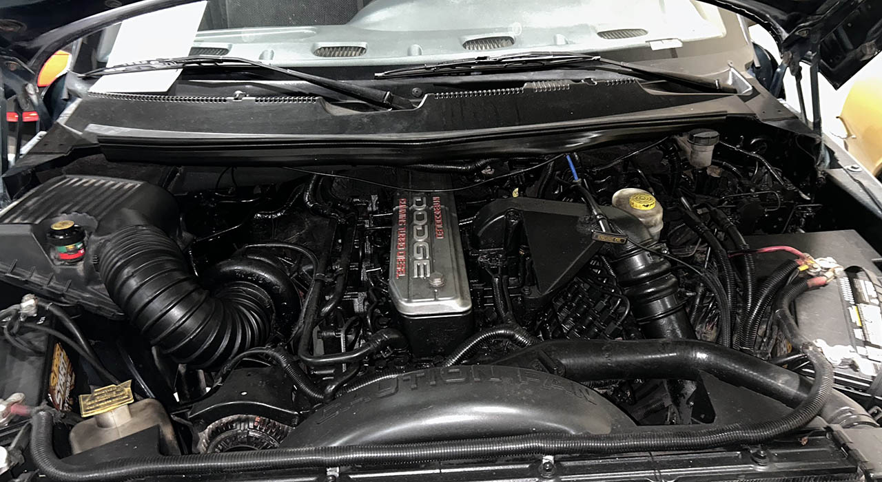 14th Image of a 1998 DODGE RAM PICKUP 3500