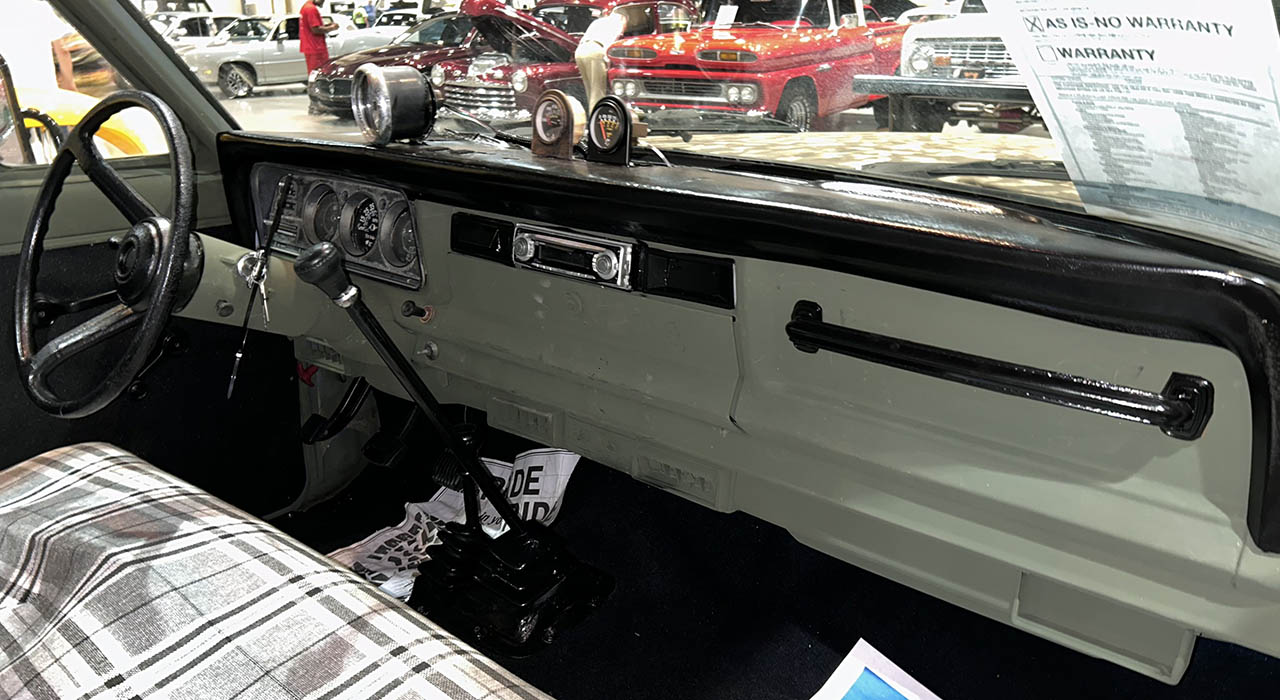 8th Image of a 1981 JEEP J10 PICKUP