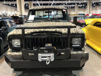 Image 3 of 11 of a 1981 JEEP J10 PICKUP