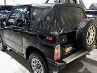 Image 2 of 12 of a 1992 SUZUKI SIDEKICK