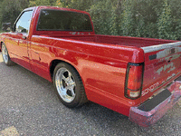 Image 4 of 15 of a 1991 GMC SONOMA