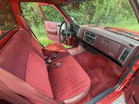Image 12 of 15 of a 1991 GMC SONOMA