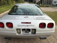 Image 9 of 15 of a 1996 CHEVROLET CORVETTE