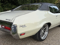 Image 4 of 17 of a 1971 BUICK SKYLARK