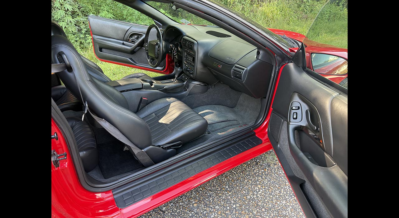 10th Image of a 2002 CHEVROLET CAMARO Z28