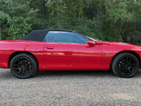 Image 6 of 15 of a 2002 CHEVROLET CAMARO Z28