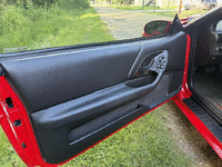 Image 9 of 15 of a 2002 CHEVROLET CAMARO Z28