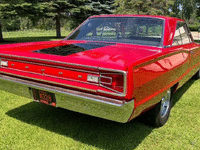 Image 4 of 6 of a 1966 DODGE CORONET